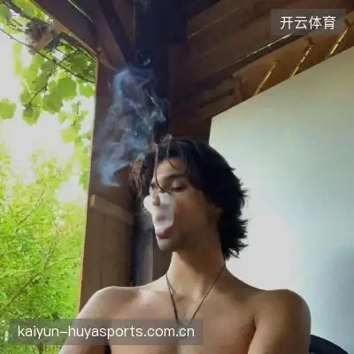邱梅斯